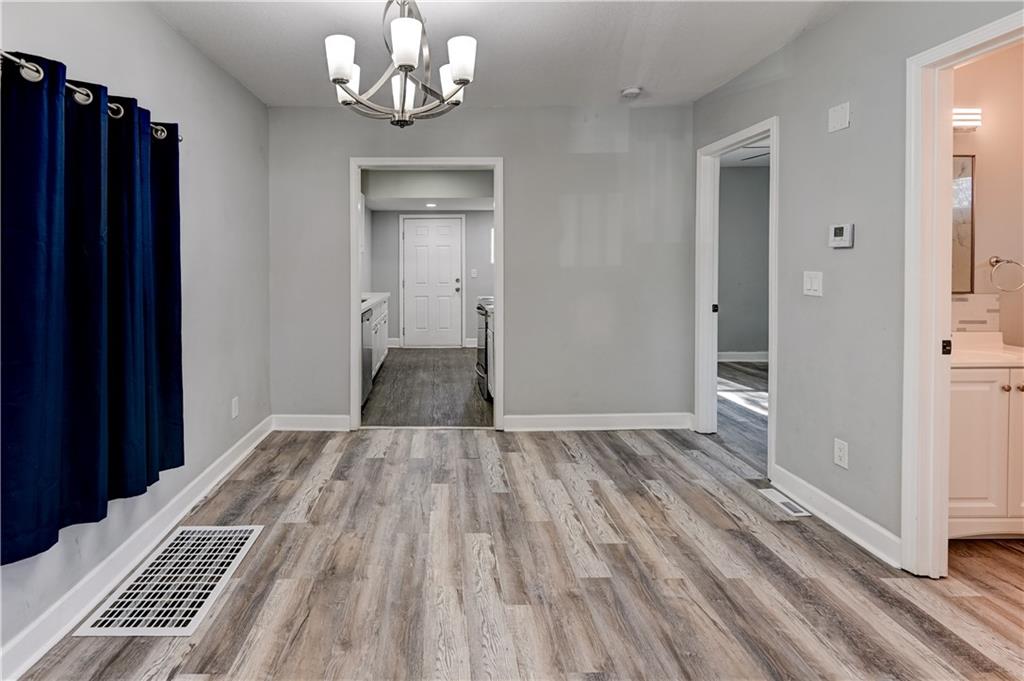 5605 E 27th Terrace Property Photo 15