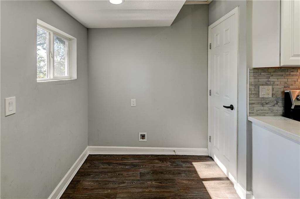 5605 E 27th Terrace Property Photo 19