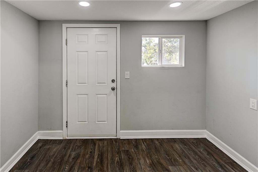 5605 E 27th Terrace Property Photo 21