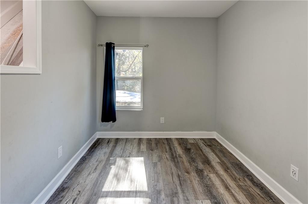 5605 E 27th Terrace Property Photo 24