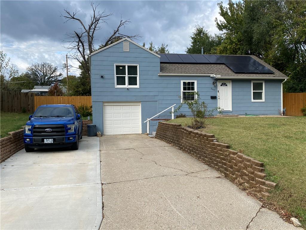 2620 Woodend Avenue Property Photo 1
