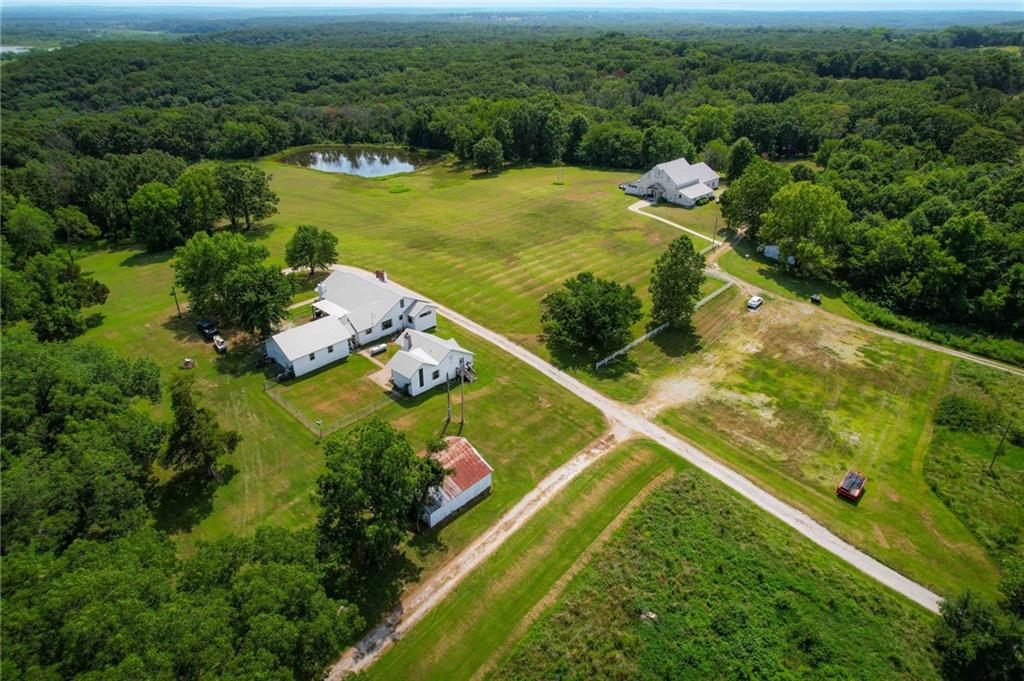 2105 Ne 315 Pvt Road Property Photo 6