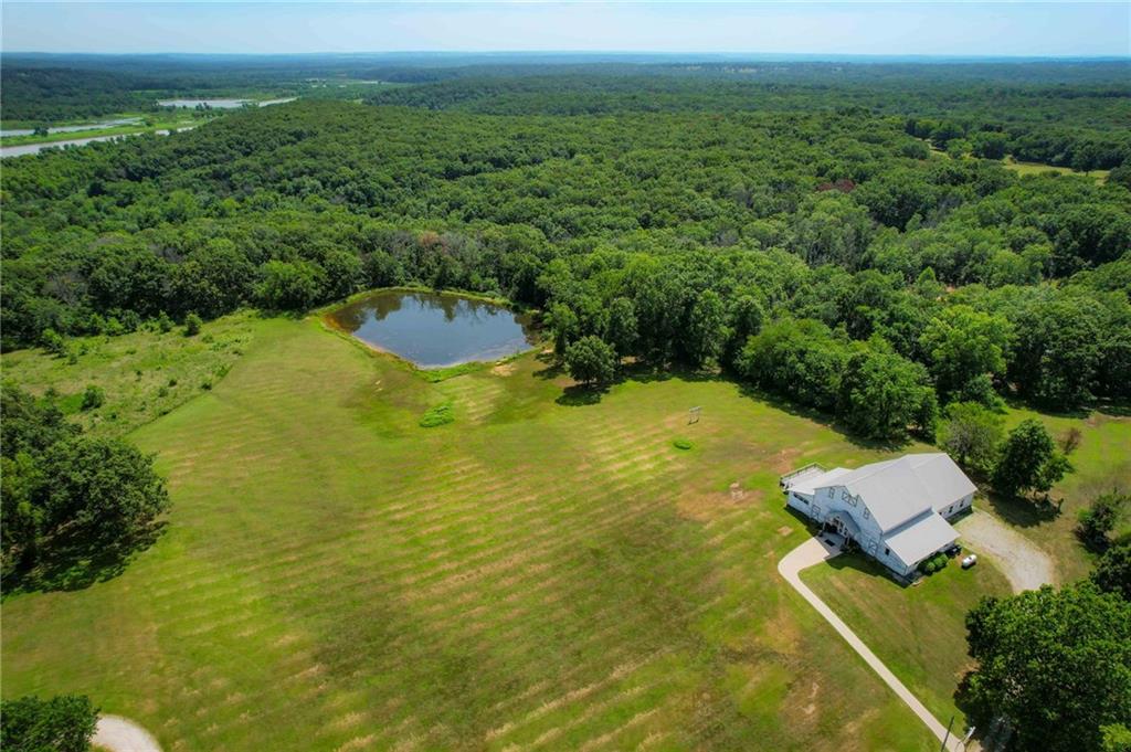 2105 Ne 315 Pvt Road Property Photo 9