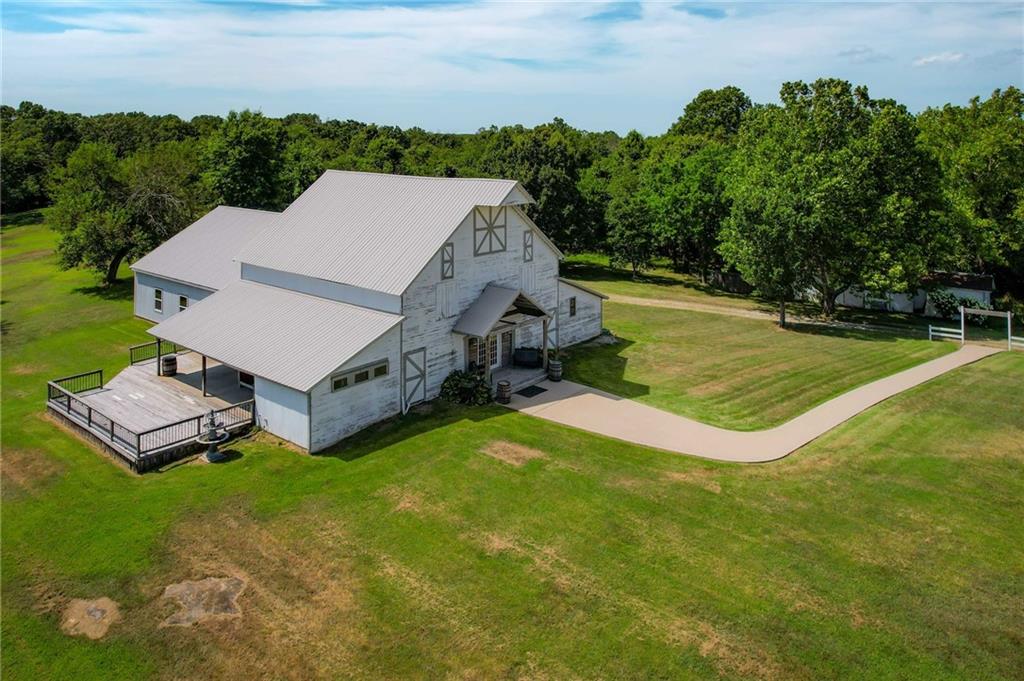 2105 Ne 315 Pvt Road Property Photo 11