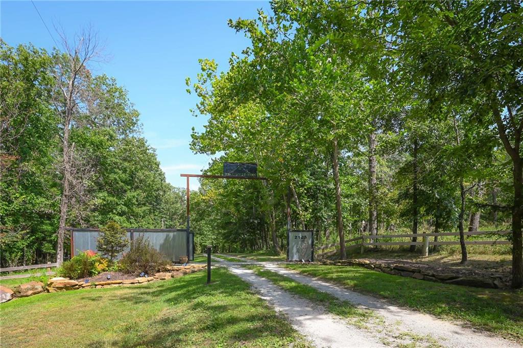 2105 Ne 315 Pvt Road Property Photo 24