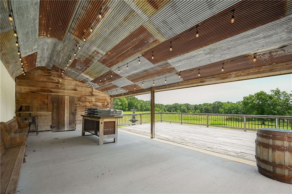 2105 Ne 315 Pvt Road Property Photo 30