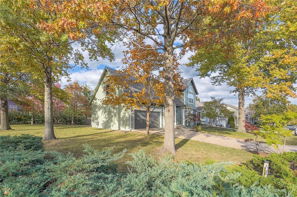 18570 W 161st Street Property Photo 1