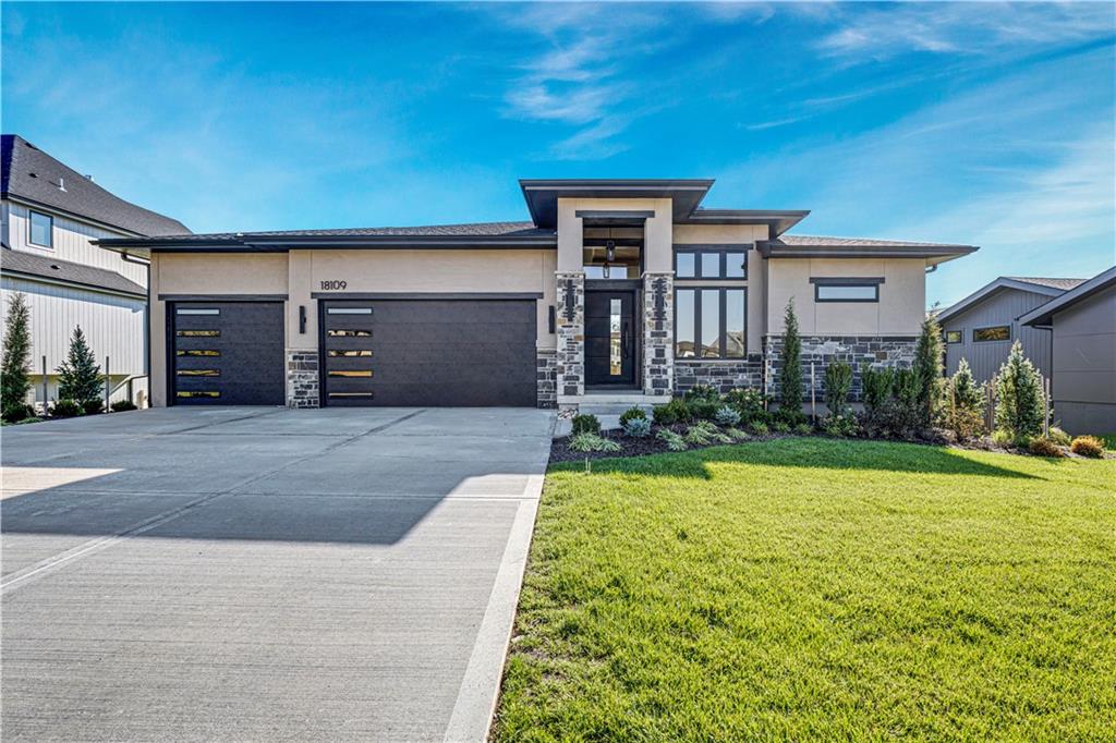 18109 Cody Street Property Photo 1