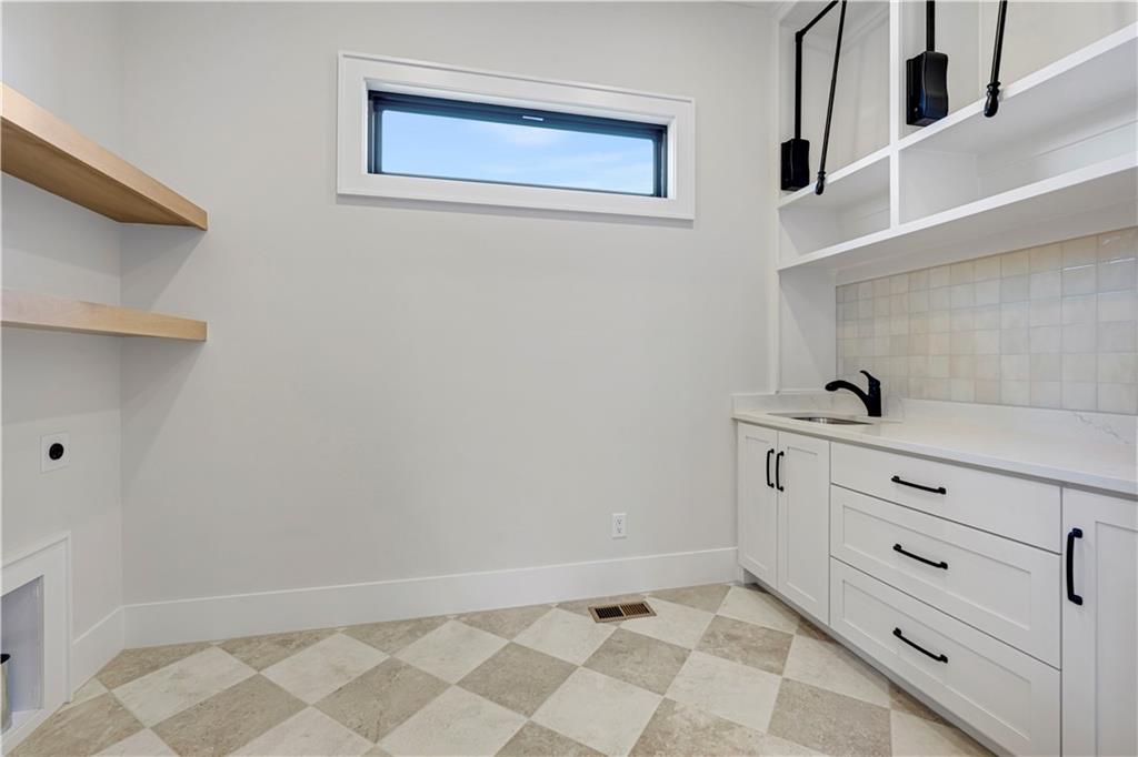 18109 Cody Street Property Photo 28