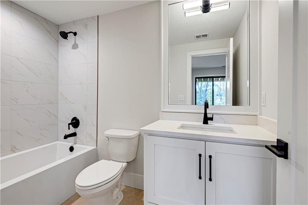 18109 Cody Street Property Photo 41