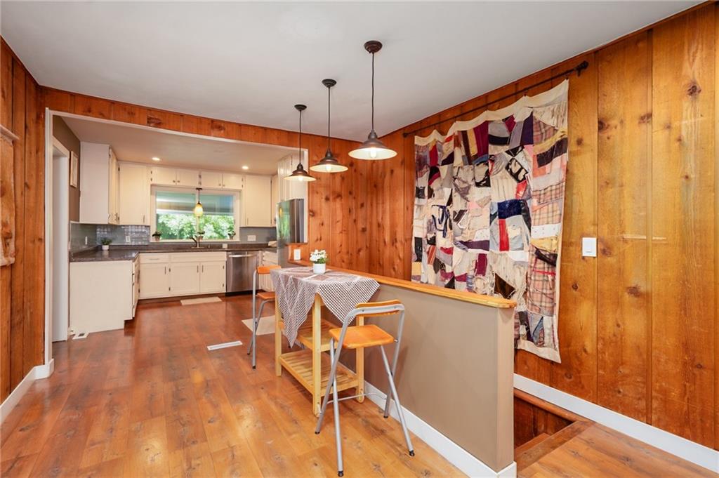 1211 N 1800 Road Property Photo 13