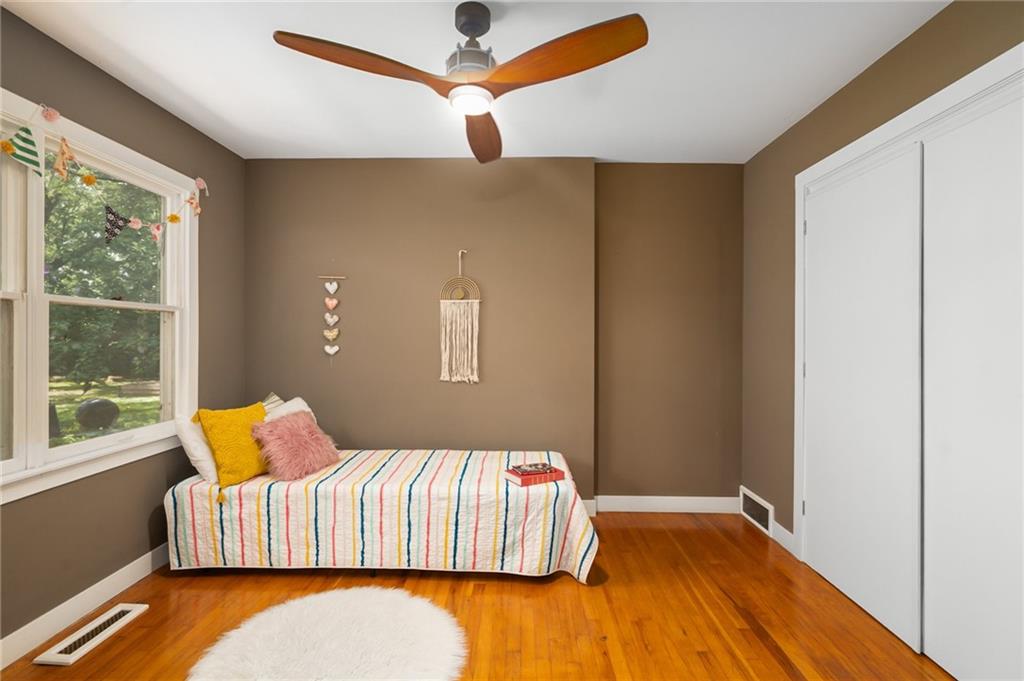 1211 N 1800 Road Property Photo 17