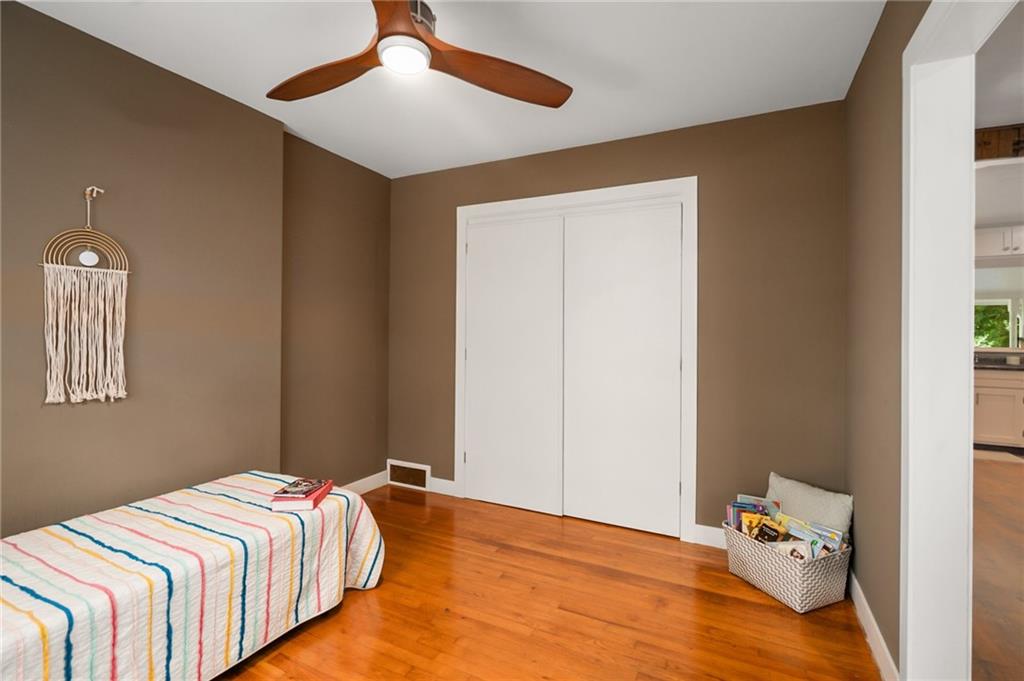 1211 N 1800 Road Property Photo 18