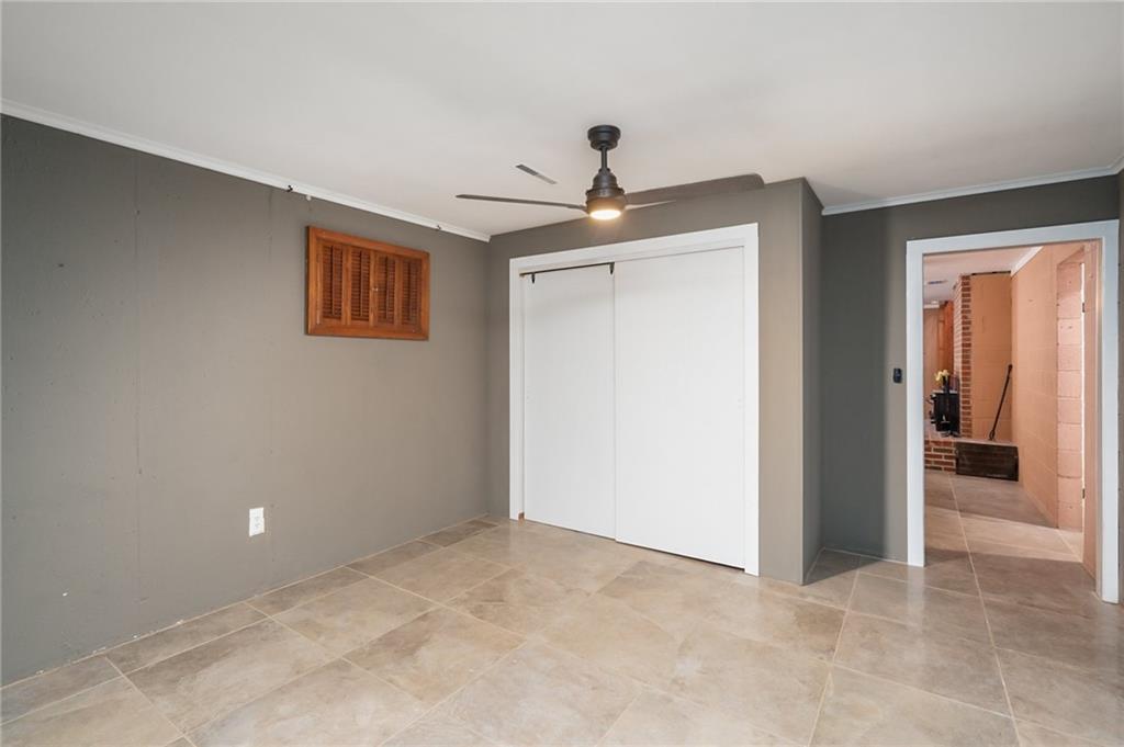 1211 N 1800 Road Property Photo 24