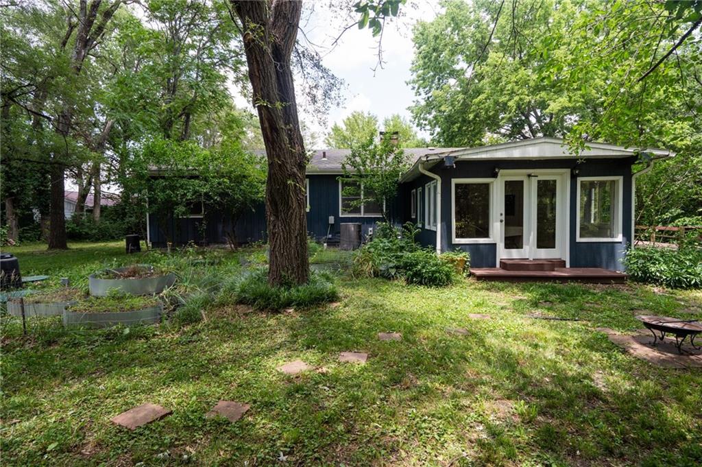 1211 N 1800 Road Property Photo 30