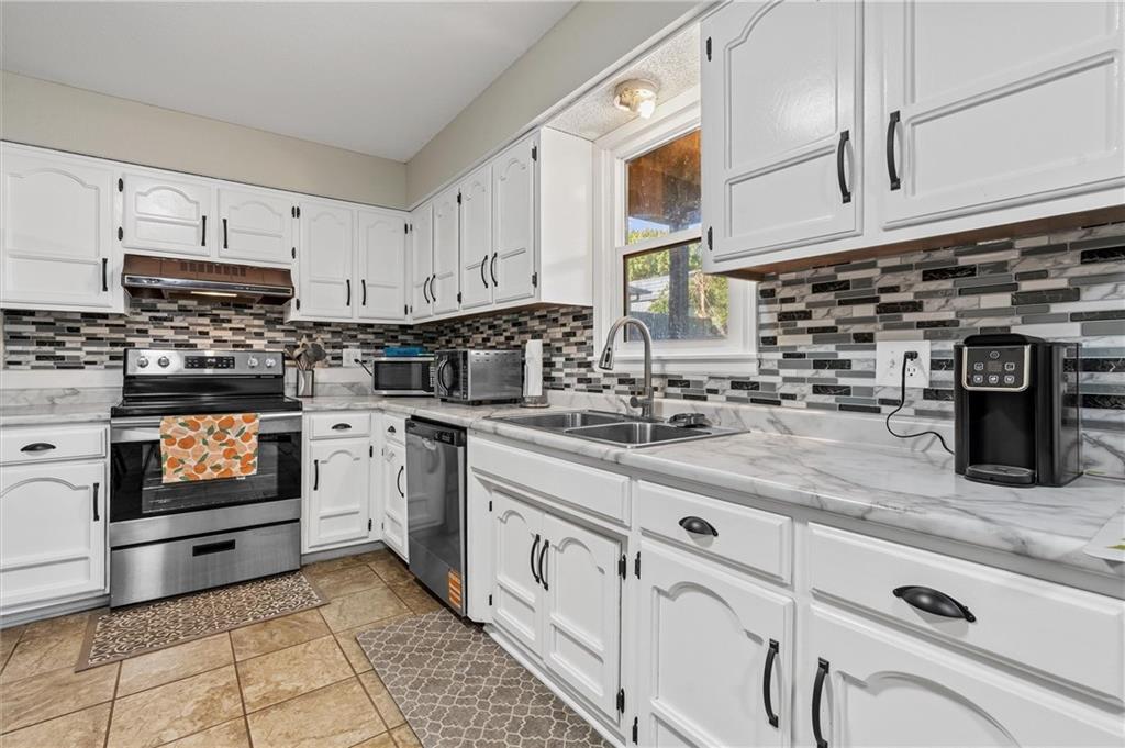 506 Grandview Street Property Photo 7