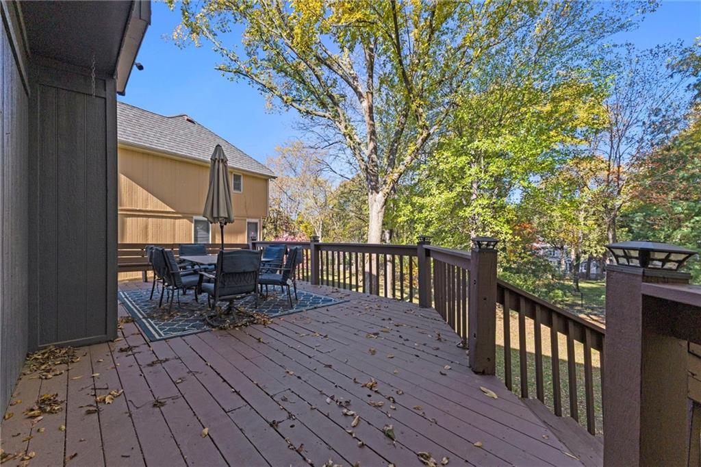 324 Nw Bradford Street Property Photo 34