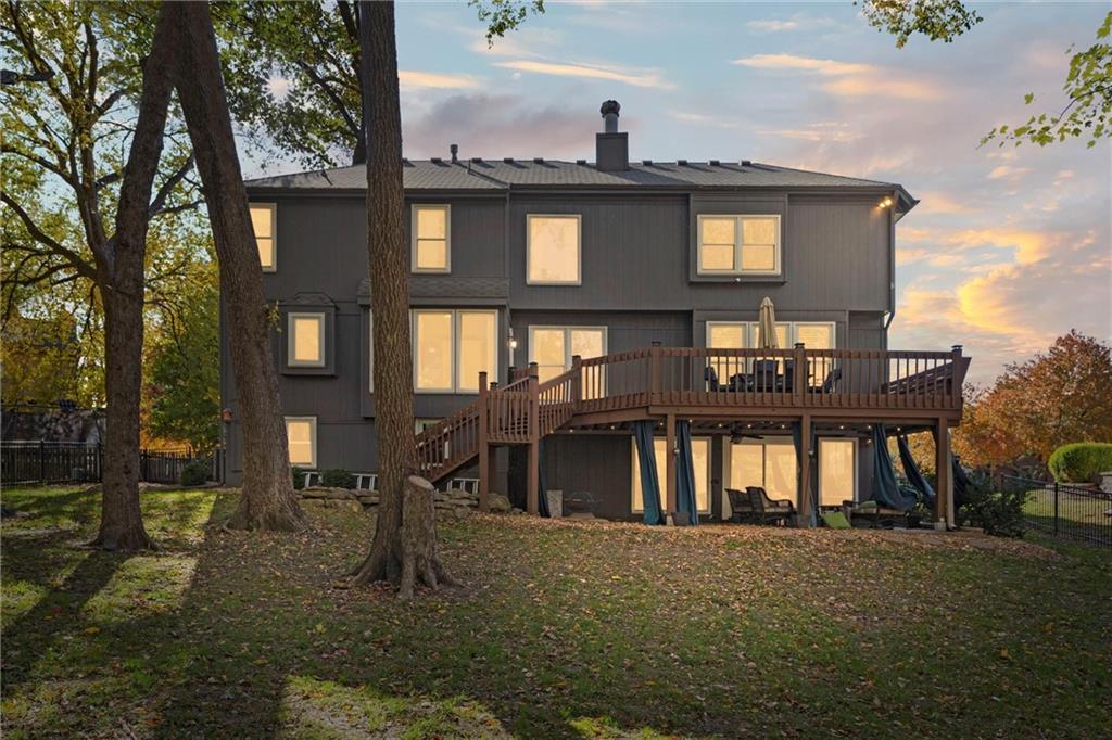 324 Nw Bradford Street Property Photo 39