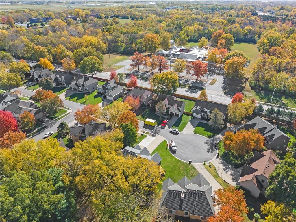 324 Nw Bradford Street Property Photo 40