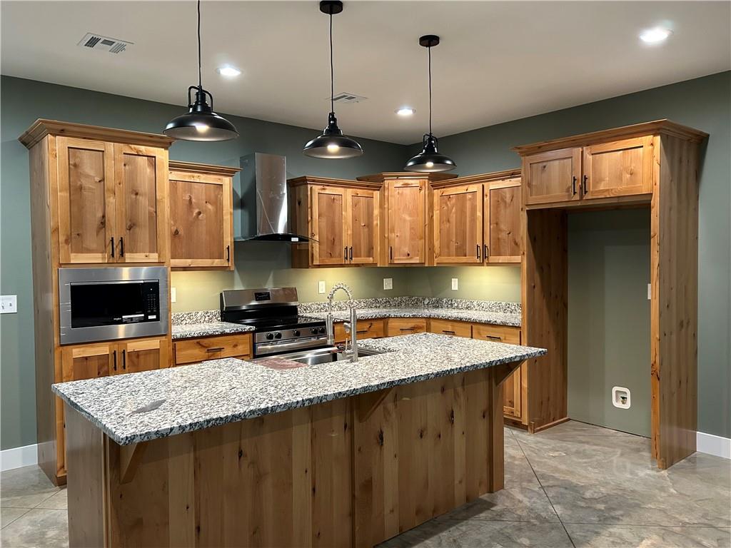 103 N Cherokee Street Property Photo 4