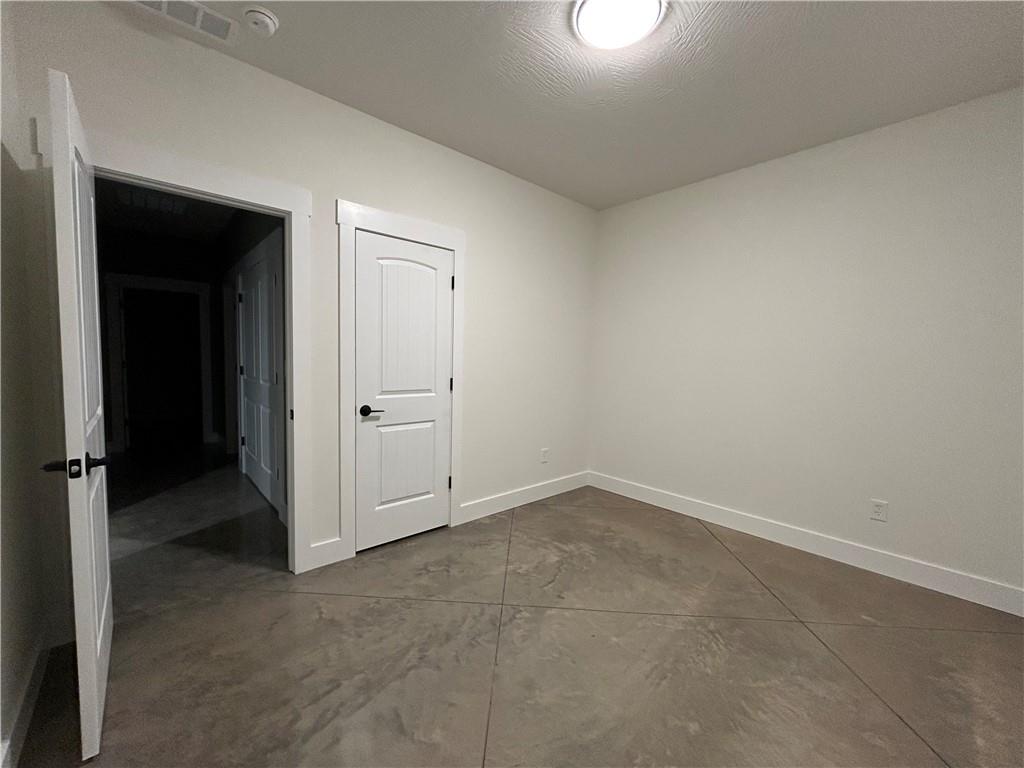 103 N Cherokee Street Property Photo 14