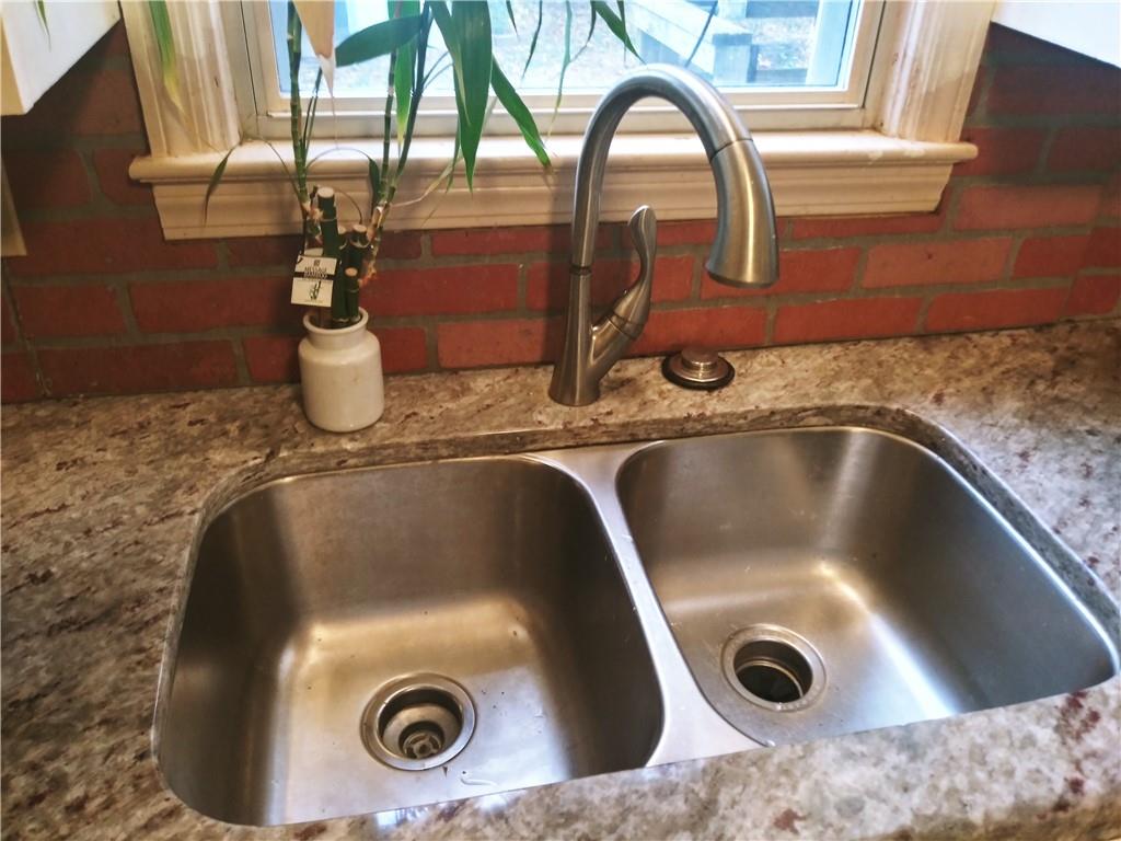 1211 S Osage Street Property Photo 11