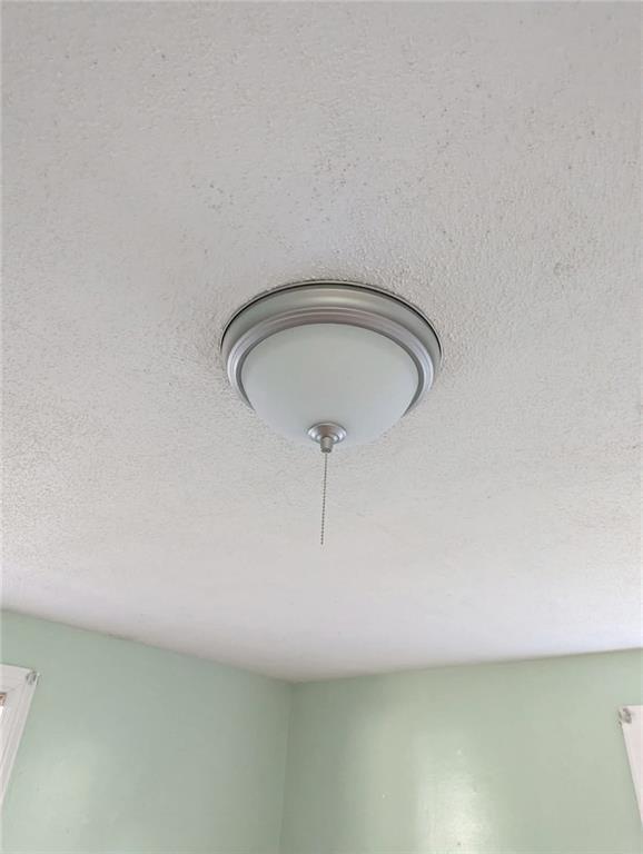 1211 S Osage Street Property Photo 14