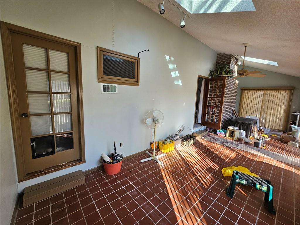 10907 E 98th Terrace Property Photo 47