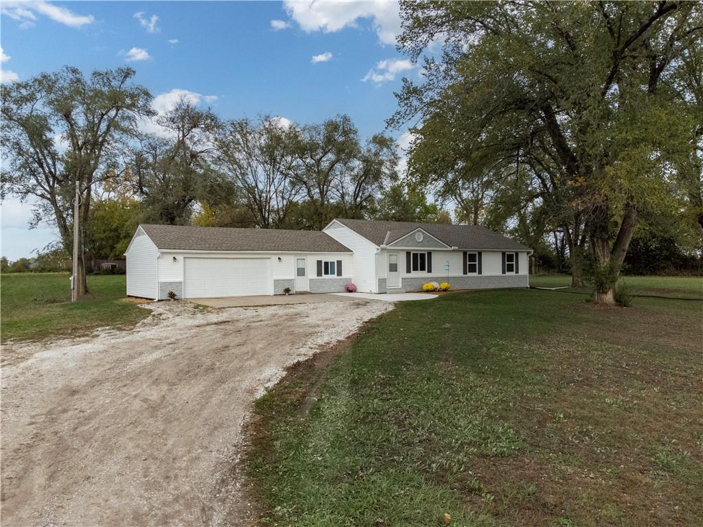 730 E Cambridge Road Property Photo 30