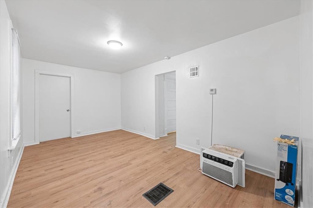 115 Saratoga Avenue Property Photo 4