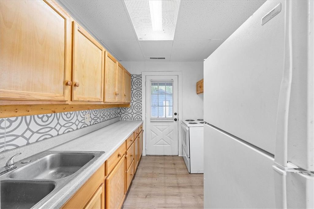 115 Saratoga Avenue Property Photo 7