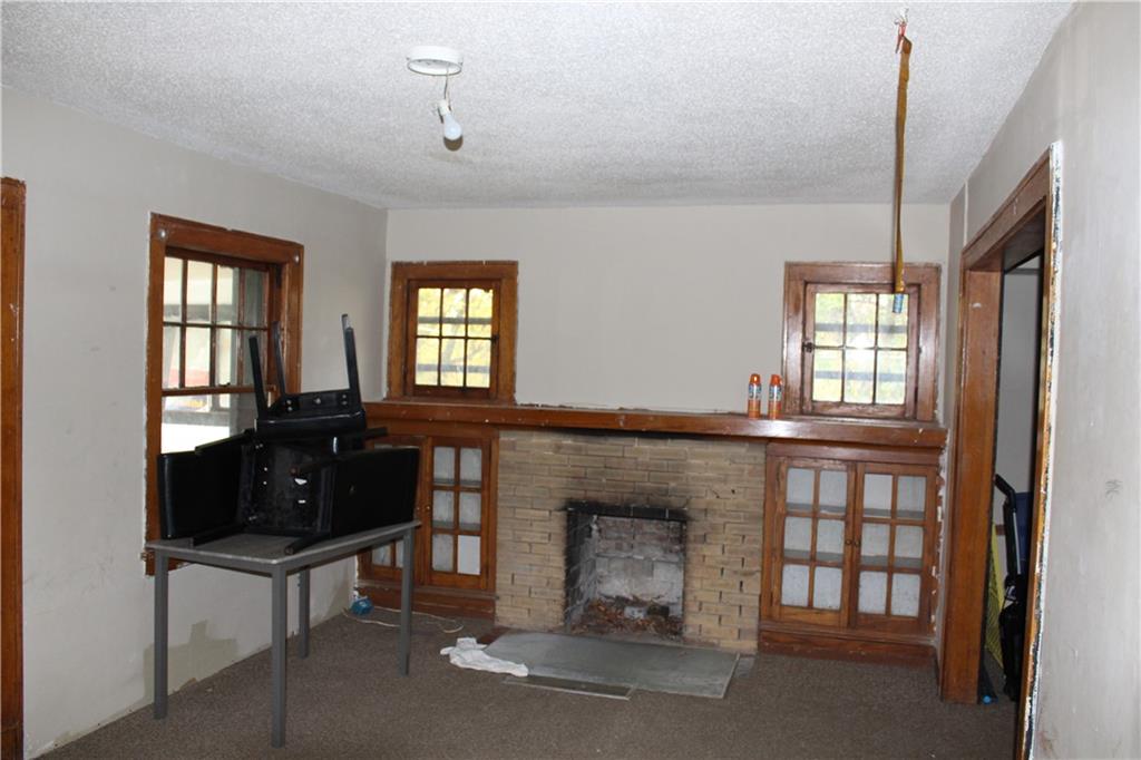 5130 Muncie Drive Property Photo 6