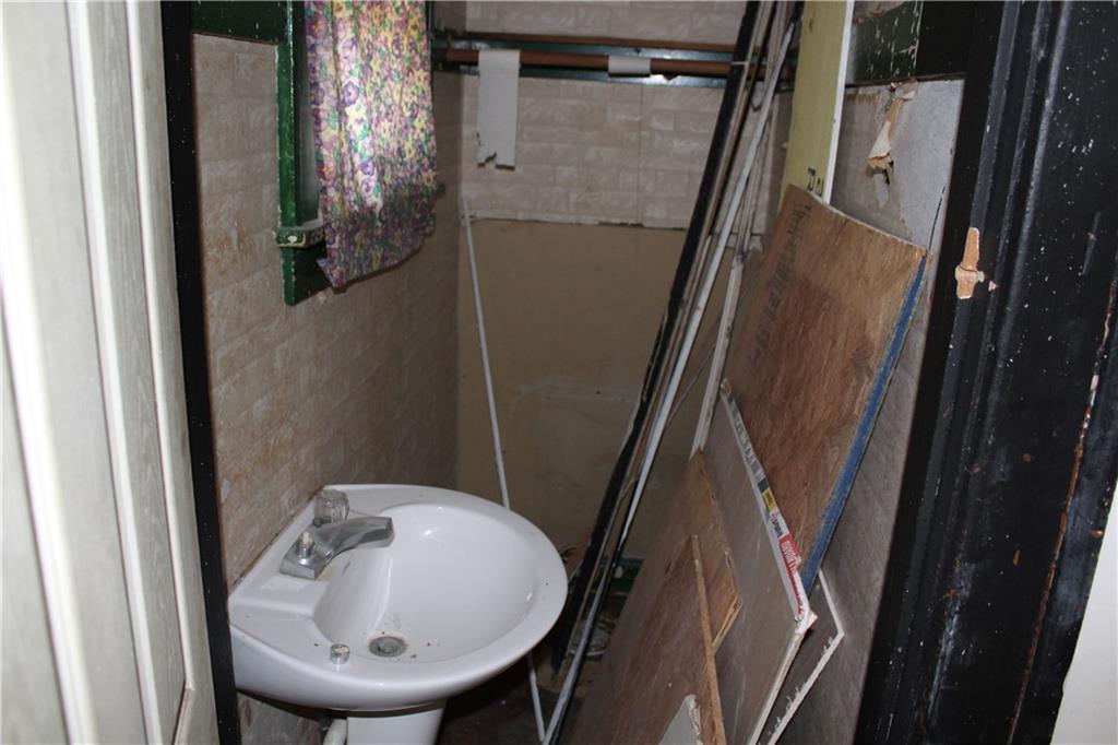 5130 Muncie Drive Property Photo 12