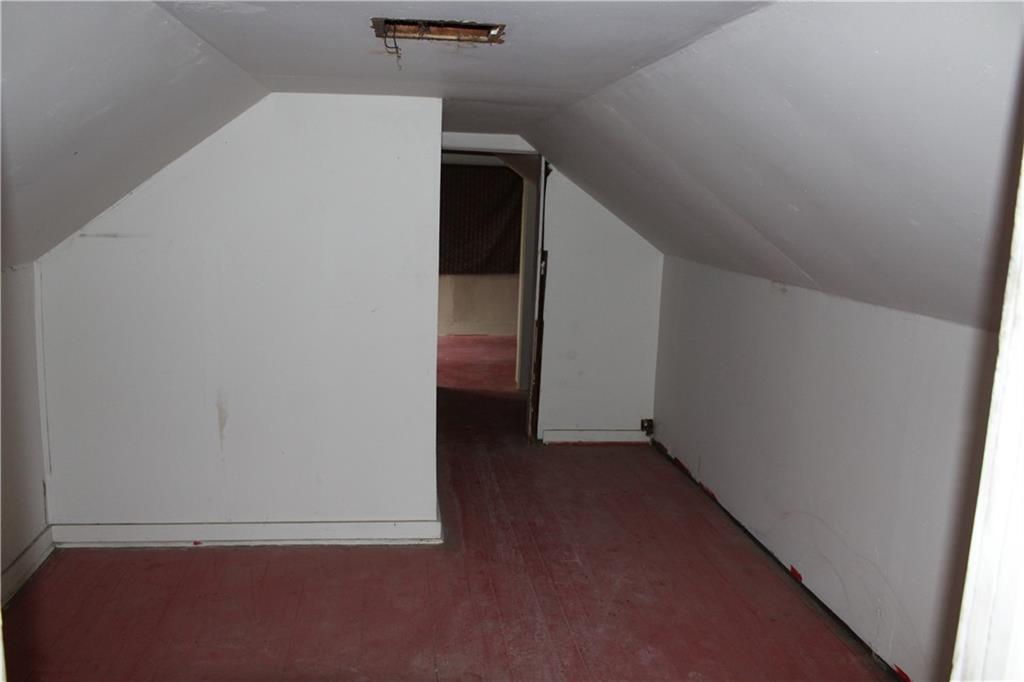 5130 Muncie Drive Property Photo 17