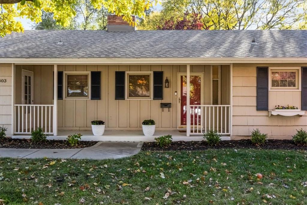 4803 W 78th Terrace Property Photo 4