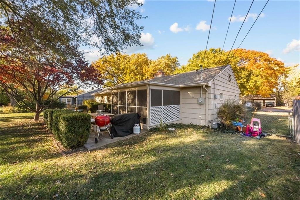 4803 W 78th Terrace Property Photo 16