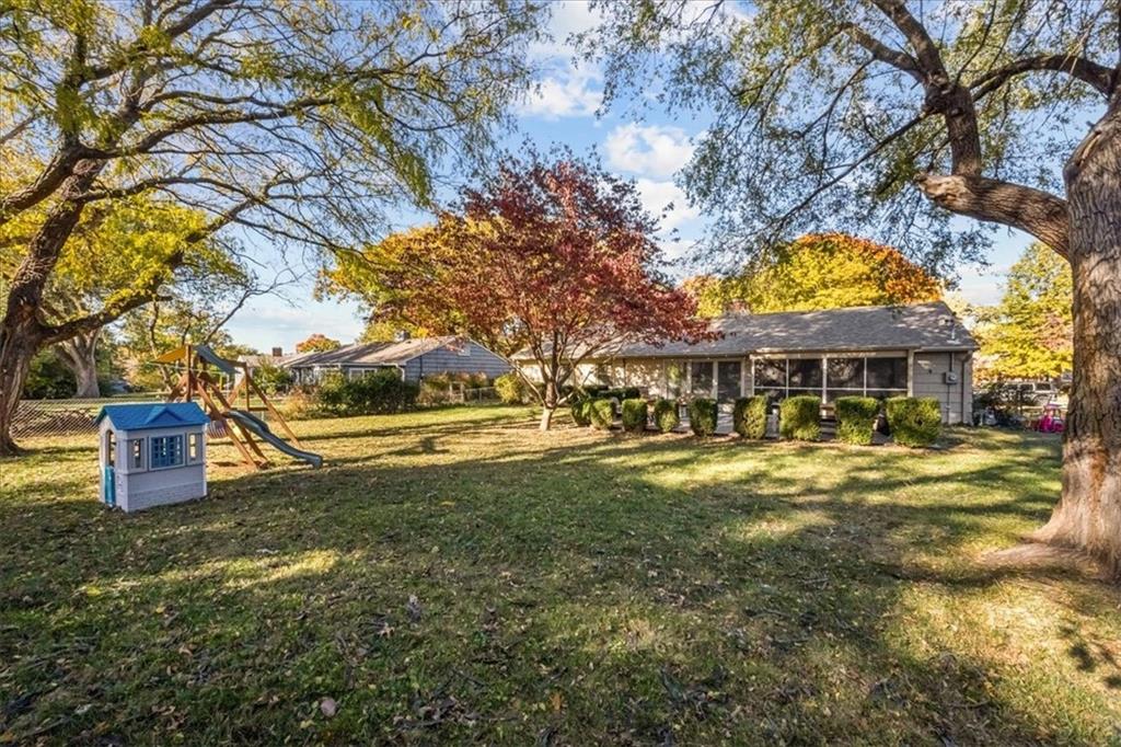 4803 W 78th Terrace Property Photo 19