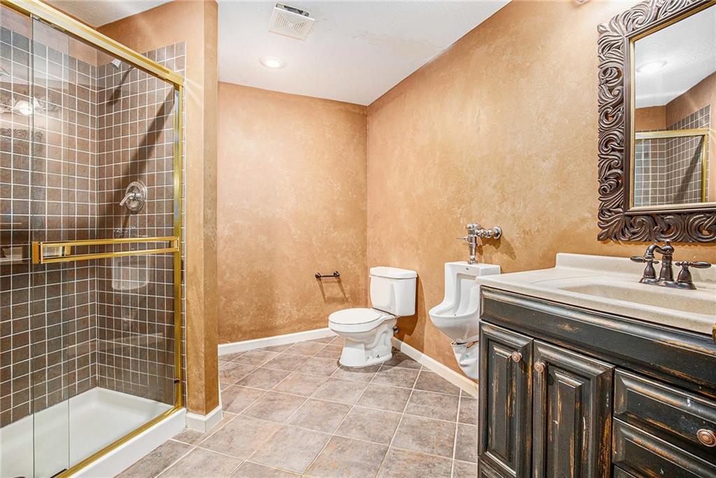 11308 W 143rd Terrace Property Photo 17