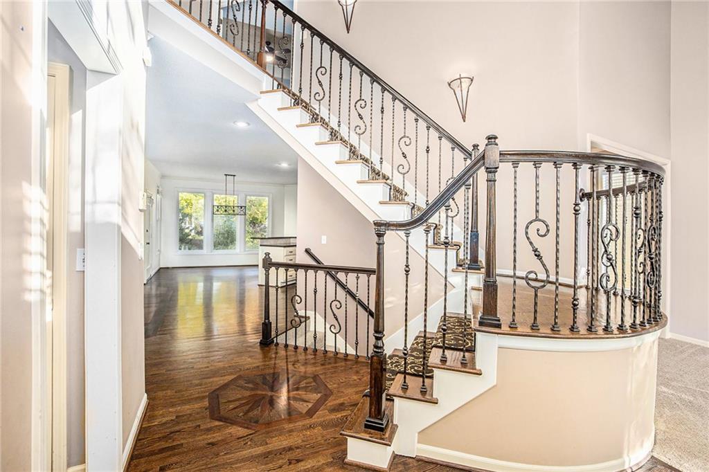 11308 W 143rd Terrace Property Photo 21