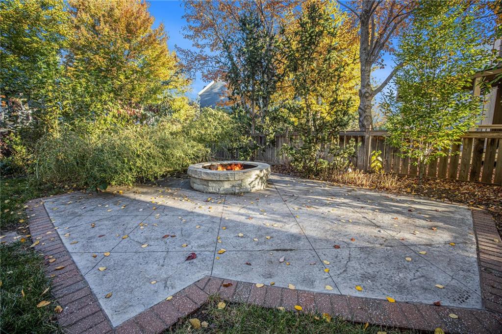 11308 W 143rd Terrace Property Photo 32