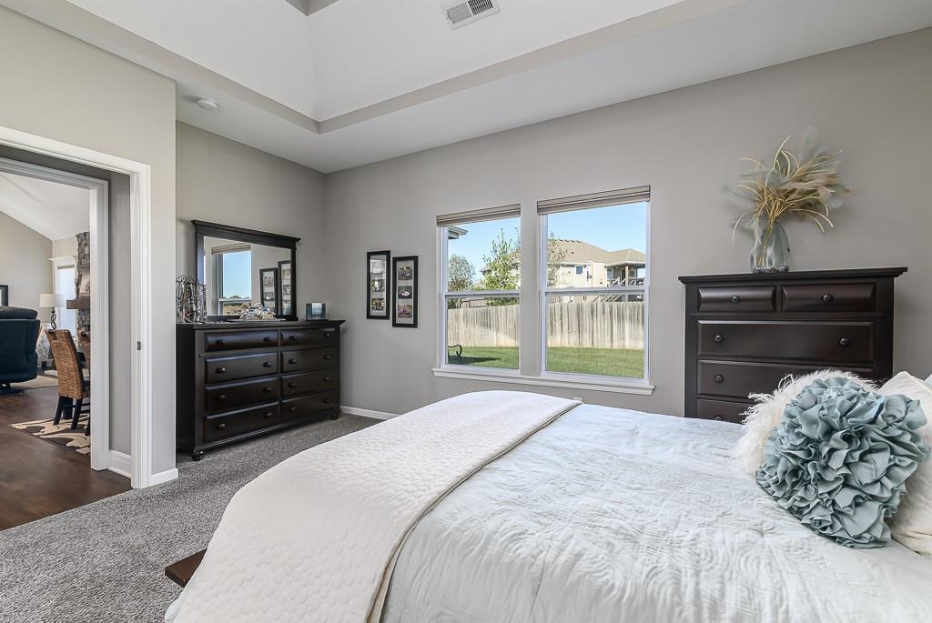 2809 E Cedar Place Property Photo 15