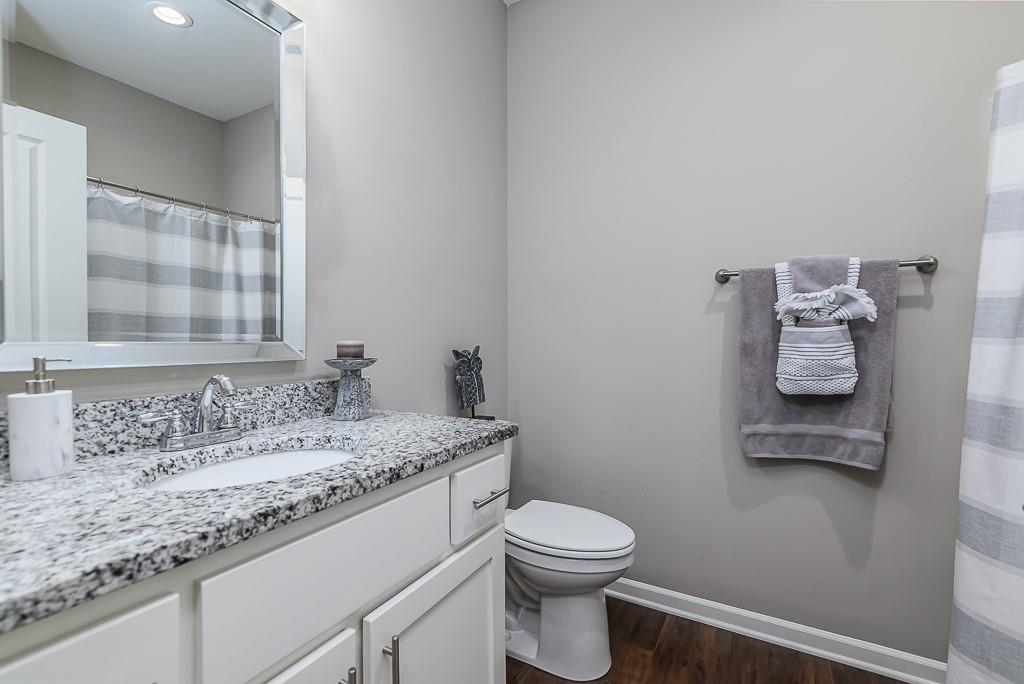 2809 E Cedar Place Property Photo 22