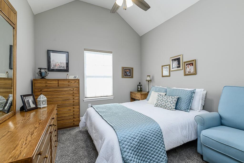 2809 E Cedar Place Property Photo 23