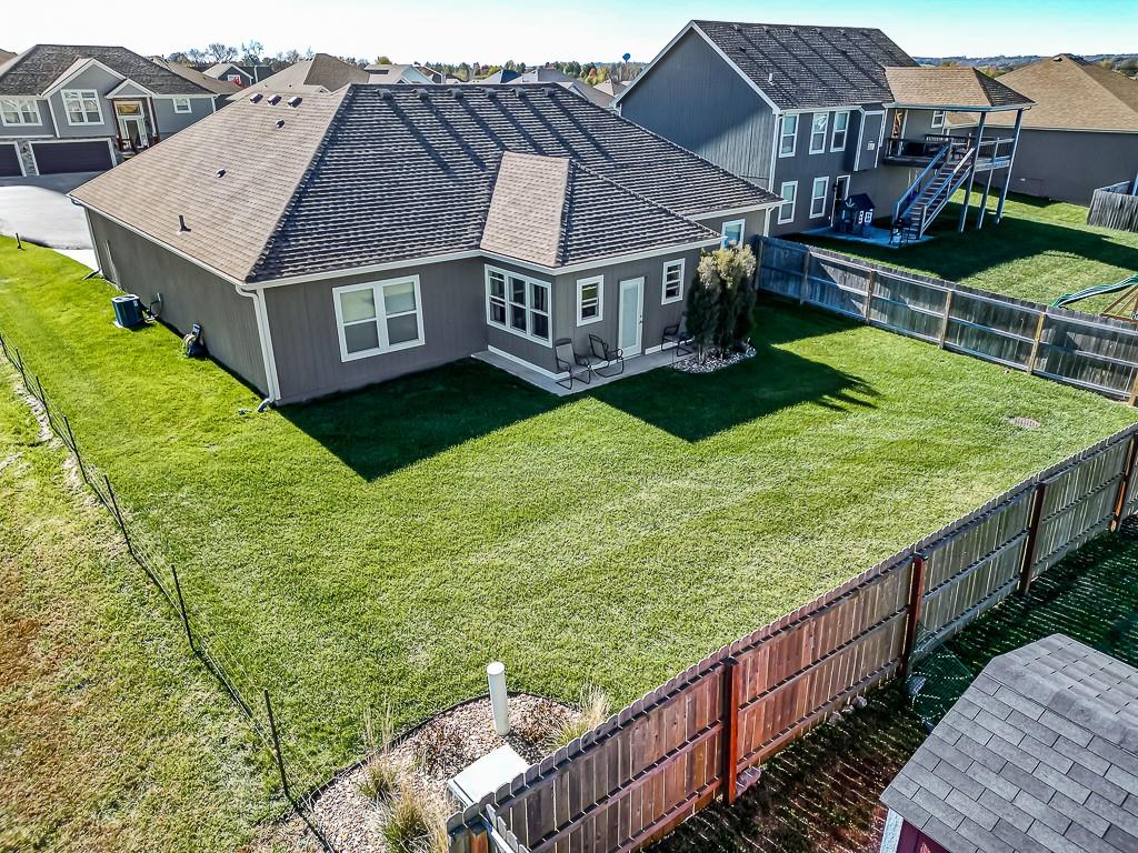 2809 E Cedar Place Property Photo 27