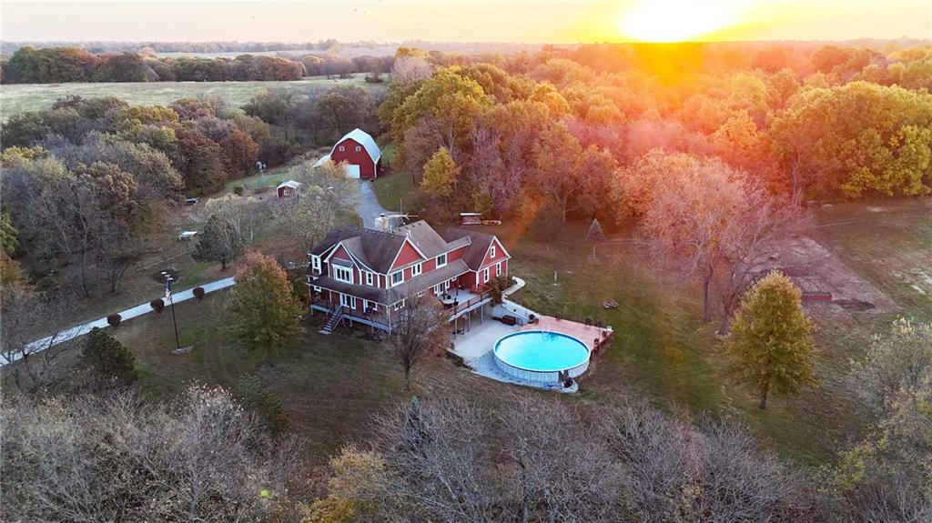 2727 Sw Springtown Road Property Photo 2