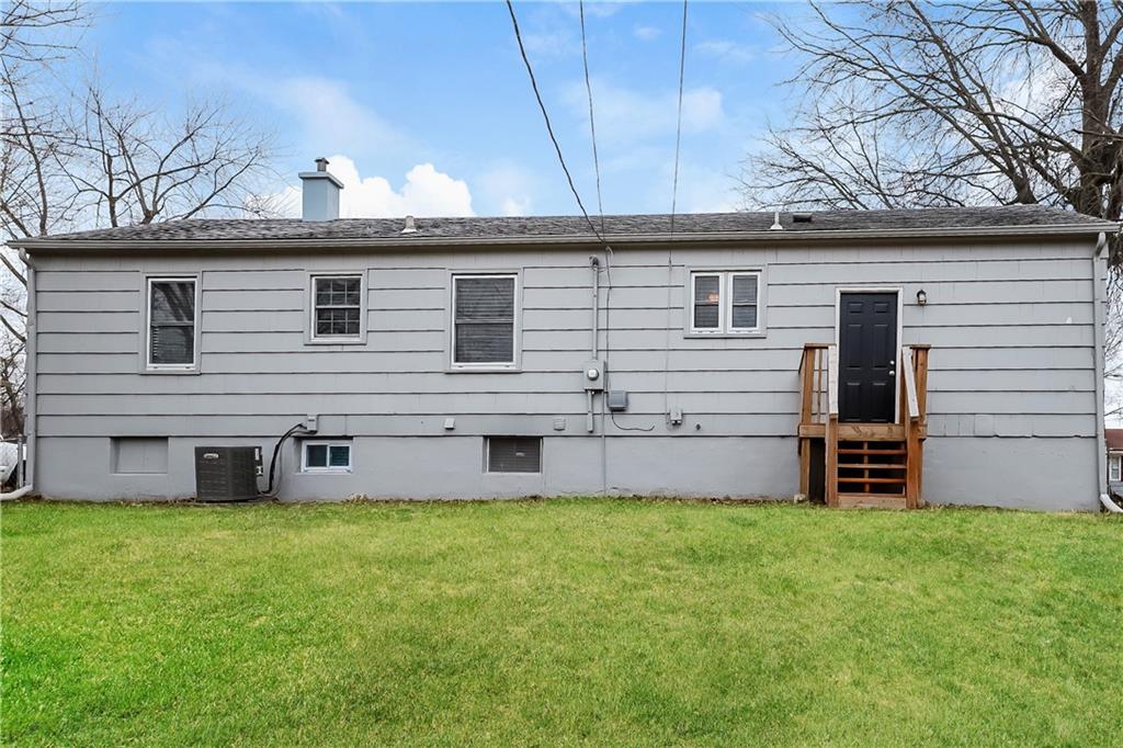 12518 E 49th Street Property Photo 2