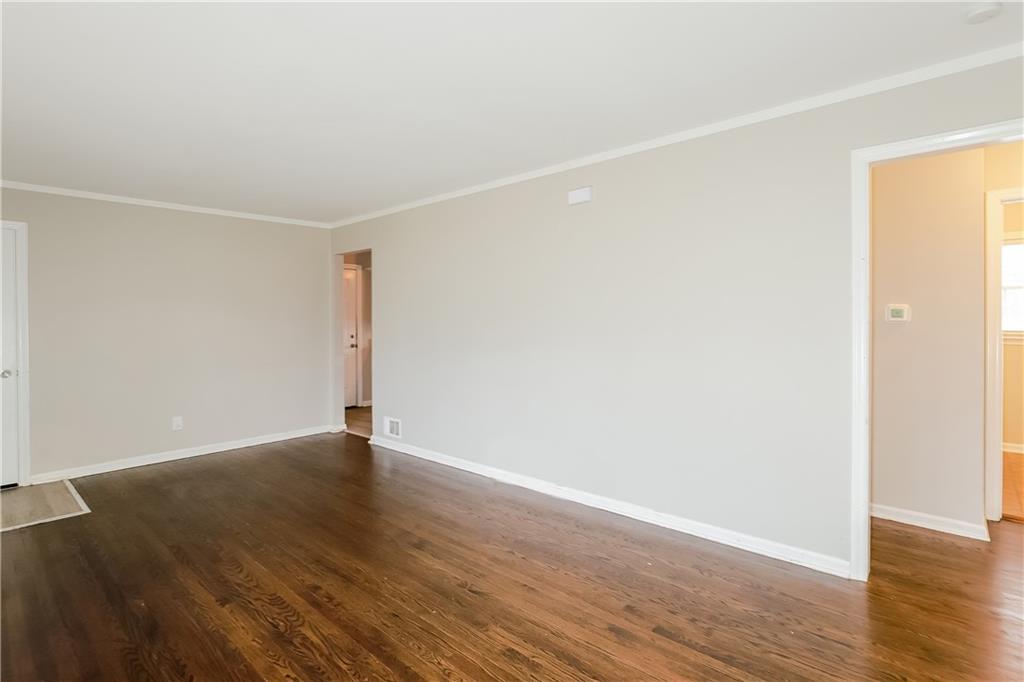 12518 E 49th Street Property Photo 14