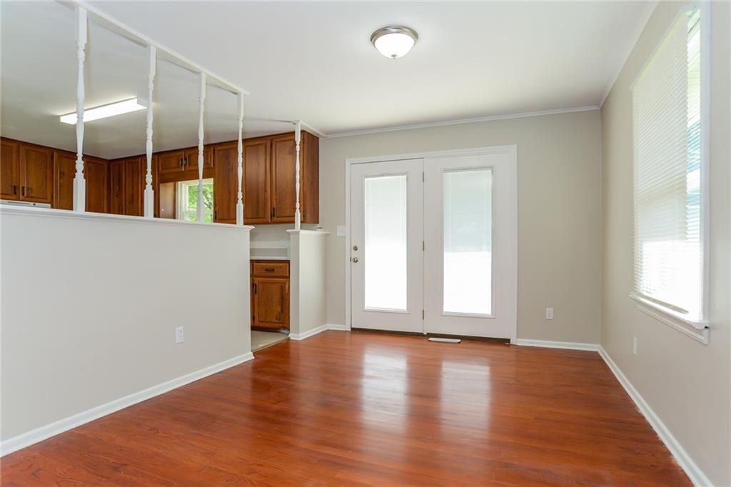 16016 E 37th Terrace Property Photo 5