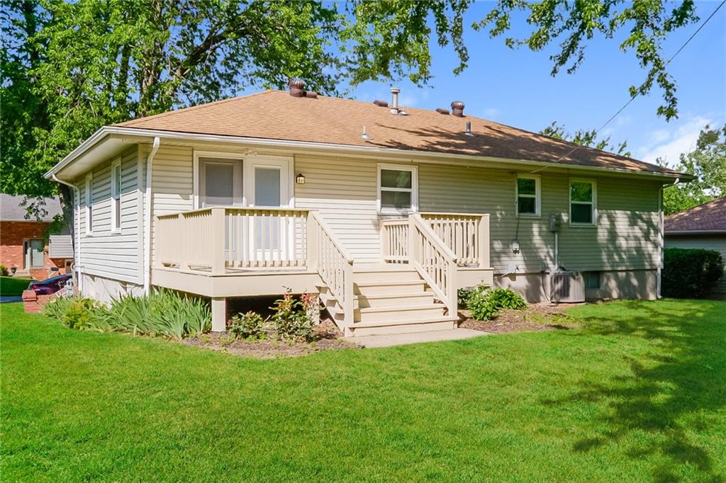 16016 E 37th Terrace Property Photo 14