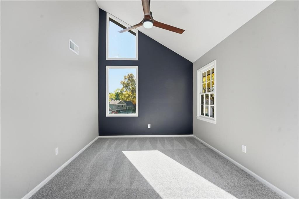 7904 Rosehill Road Property Photo 29